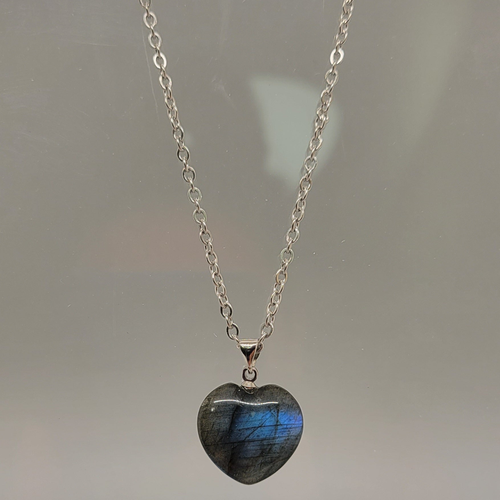 Blue Labradorite Heart Natural Stone Pendent Necklace